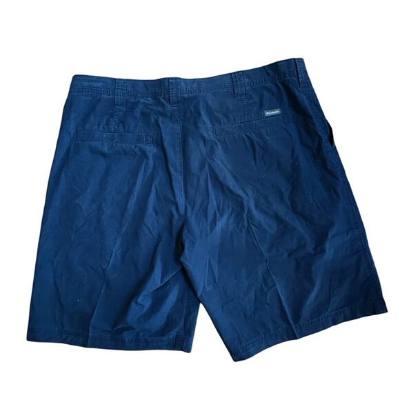 Columbia Shorts Mens 38 Washed Out Blue Outdoors 10" Flat Front - Picture 2 of 7
